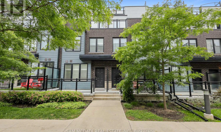 6-2285 Mcnab Lane