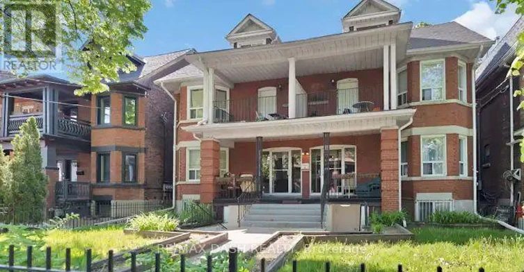 101-7 Thorburn Avenue, Toronto, ON, M6K 1C4 - 2