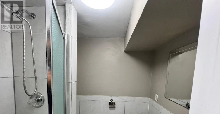 39 Frankton Crescent, Toronto, ON, M2J 1C2 - 6