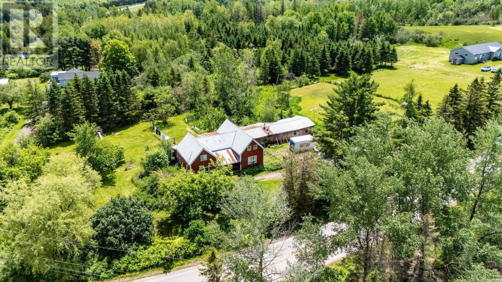 7088 236 Highway, Latties Brook, NS, B0N 2L0