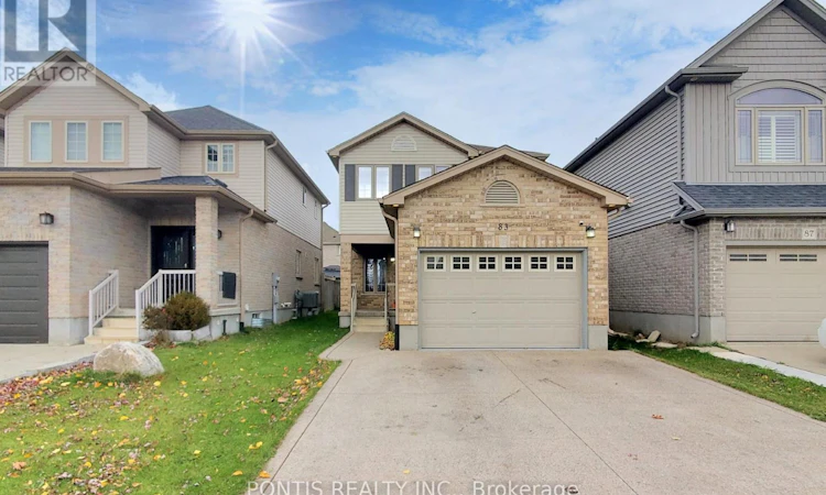83 Hinrichs Crescent