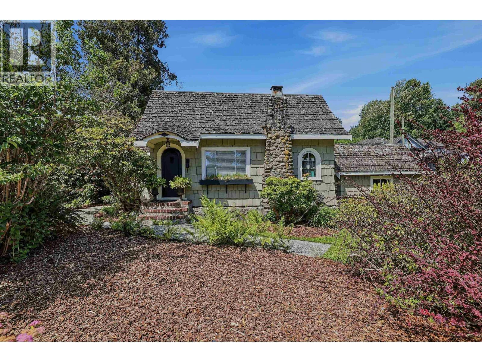 359 Ioco Road, Port Moody, BC, V3H 2V9