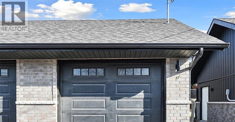 955 Walker Road, Windsor, ON, N8Y 2N6 - 32