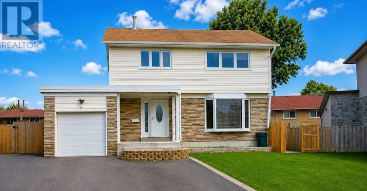 9 Hardwick Drive, Brampton, ON, L6W 2Z5 - 2