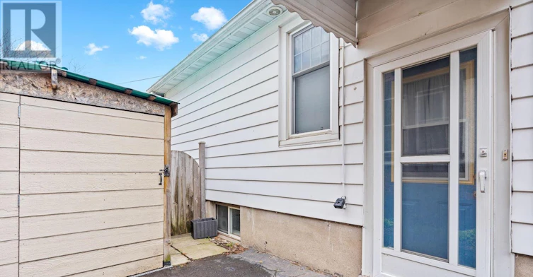 BASEMENT-88 Wiley Street, St. Catharines, ON, L2R 4H1 - 3
