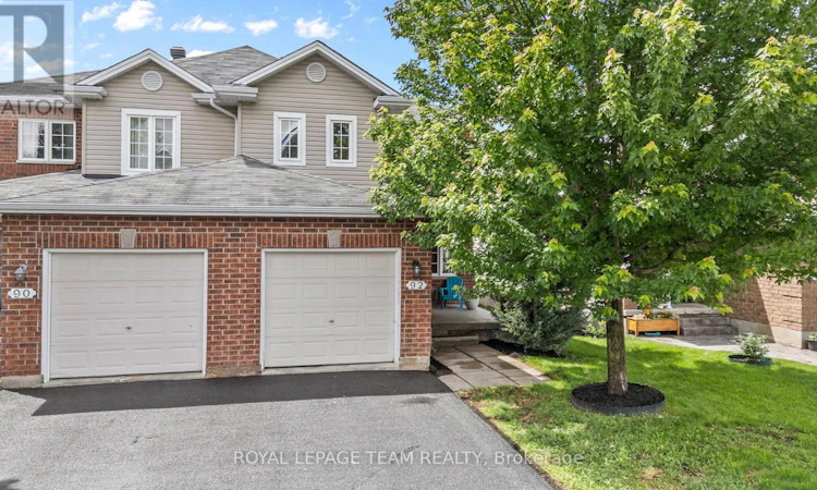 92 Wolff Crescent