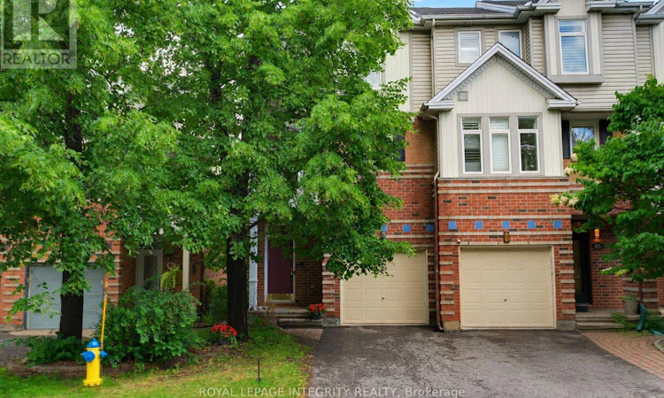 81 Robinson Avenue