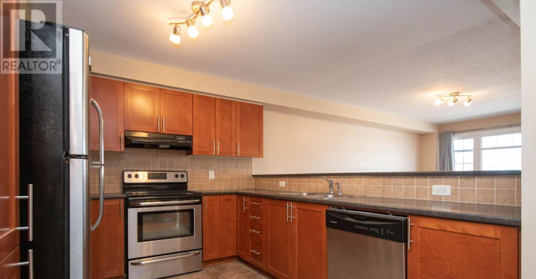 304 Citiplace Drive, Ottawa, ON, K2E 0A7 - 8