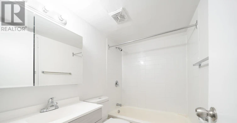 B101-2255 Weston Road, Toronto, ON, M9N 1Y5 - 7