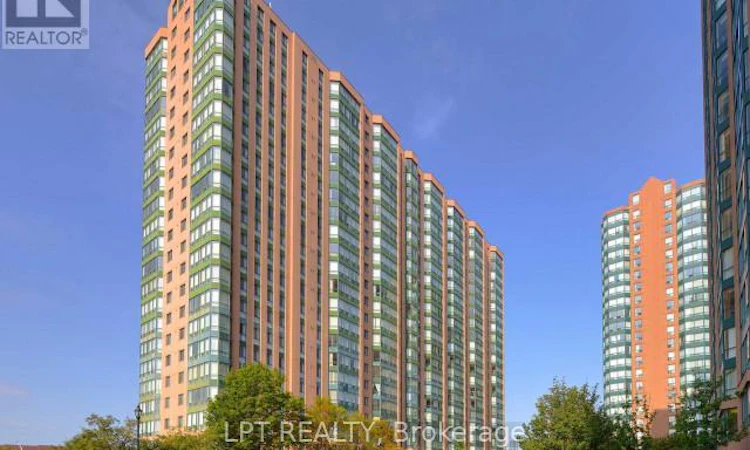 2307-135 Hillcrest Avenue