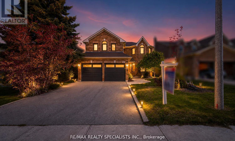 15 Eagleridge Drive