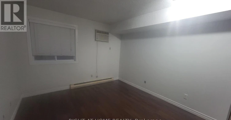 108-733 Deveron Crescent, London, ON, N5Z 4X7 - 4