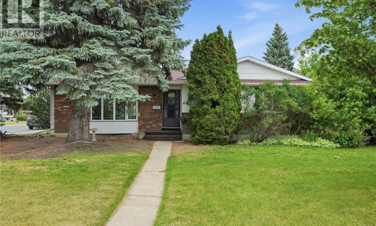 441 Capilano Drive