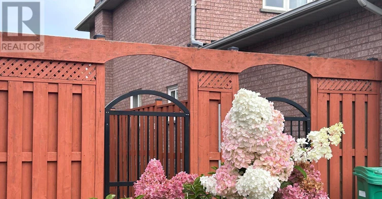 BSMT-961 Stargazer Drive, Mississauga, ON, L5V 1E9 - 3