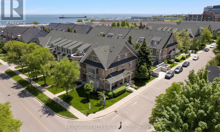 42-136 St Lawrence Drive