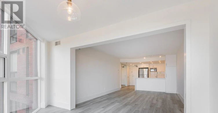 611-725 King Street W, Toronto, ON, M5V 2W9 - 7