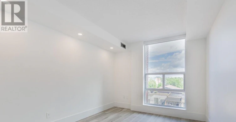611-725 King Street W, Toronto, ON, M5V 2W9 - 11