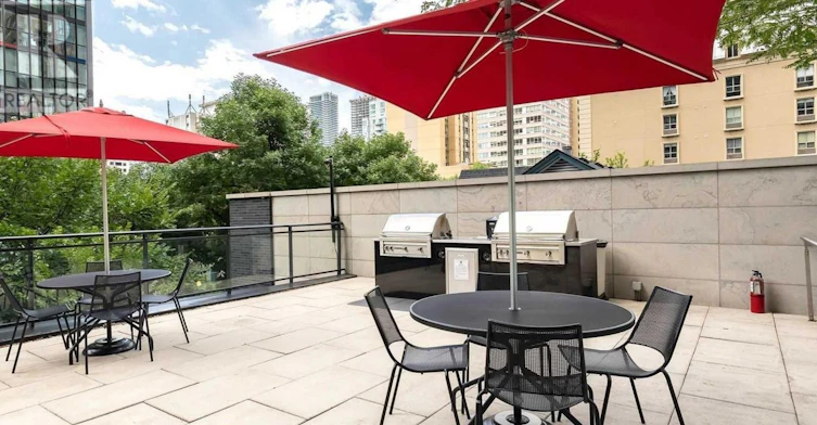 2410-110 Charles Street E, Toronto, ON, M4Y 2W7 - 30