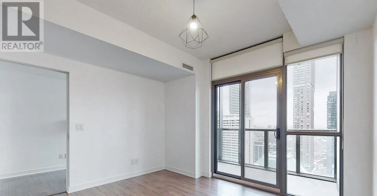 2410-110 Charles Street E, Toronto, ON, M4Y 2W7 - 8