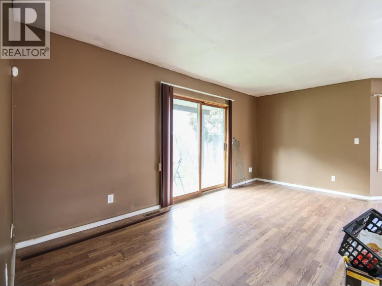466 S Gold Avenue, Greenwood, BC, V0H 1J0 - 26