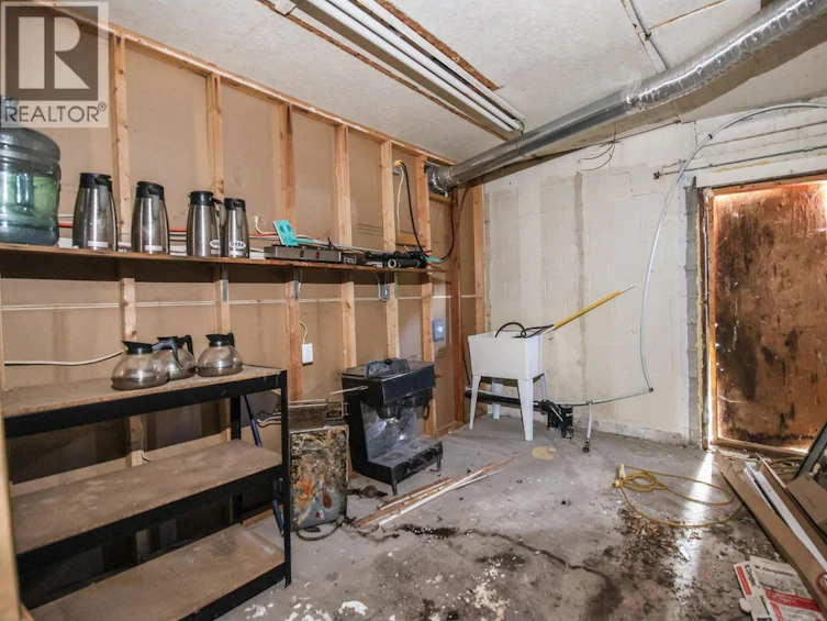 466 S Gold Avenue, Greenwood, BC, V0H 1J0 - 15