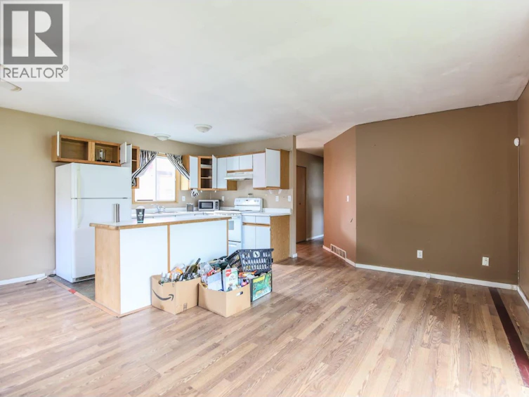 466 S Gold Avenue, Greenwood, BC, V0H 1J0 - 28