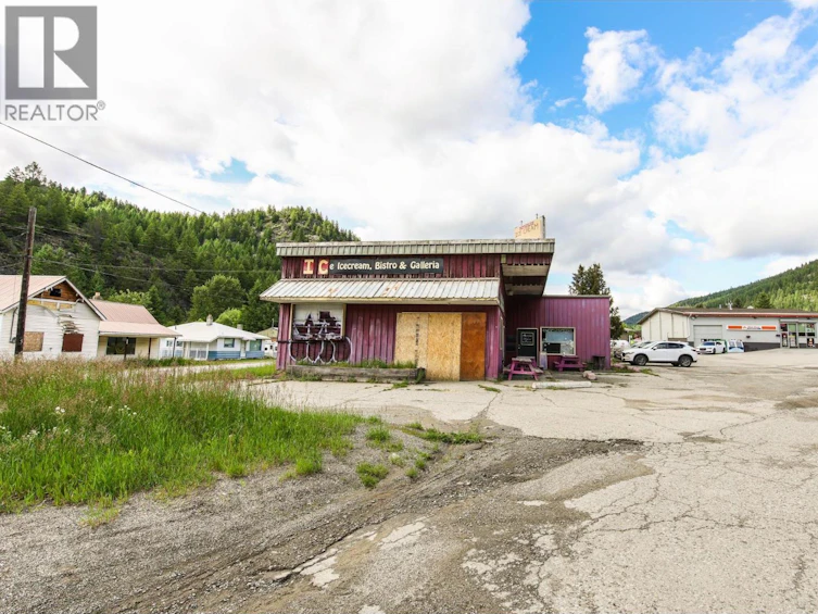 466 S Gold Avenue, Greenwood, BC, V0H 1J0 - 40