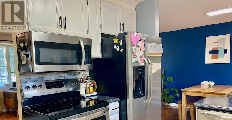 11 Somerset Street, Quinte West, ON, K8V 5T7 - 12