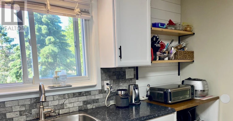 11 Somerset Street, Quinte West, ON, K8V 5T7 - 10