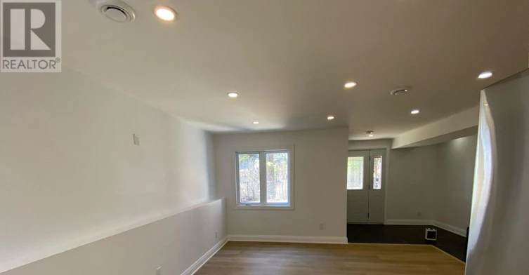 B-32 Hackett Street, Ottawa, ON, K1V 0P7 - 7
