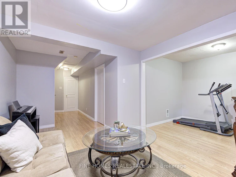302 Maciver Boulevard, Newmarket, ON, L3X 1Y4 - 33