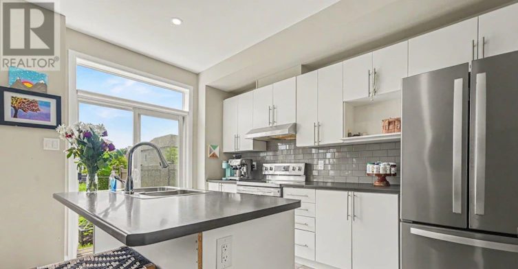 92 Gardenpost Terrace, Ottawa, ON, K4A 5H2 - 10