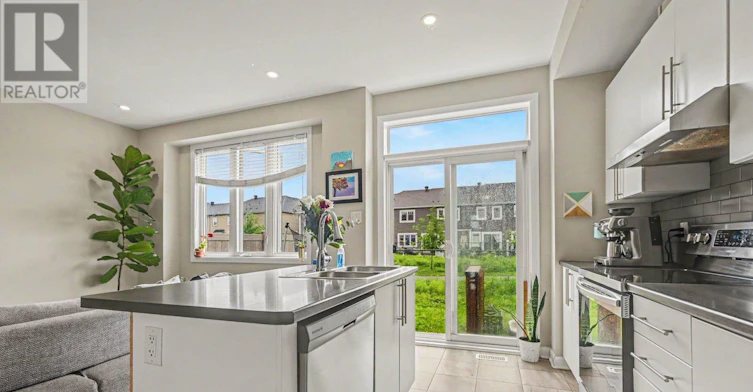 92 Gardenpost Terrace, Ottawa, ON, K4A 5H2 - 12