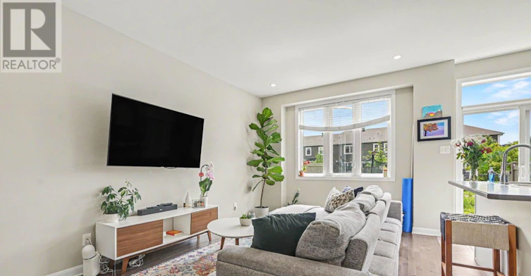 92 Gardenpost Terrace, Ottawa, ON, K4A 5H2 - 5