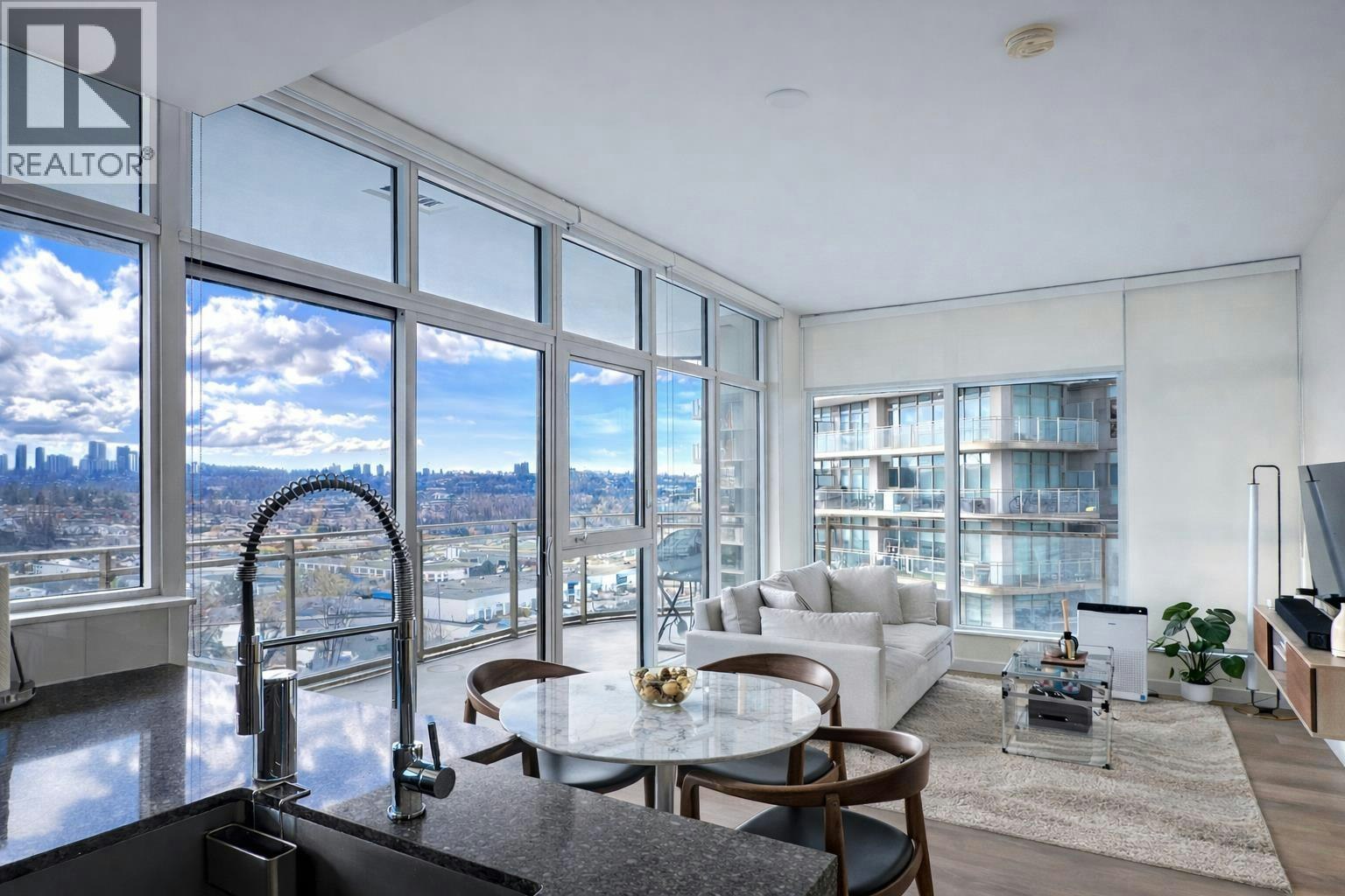 1506-5333 Goring Street, Burnaby, BC, V5B 0B6
