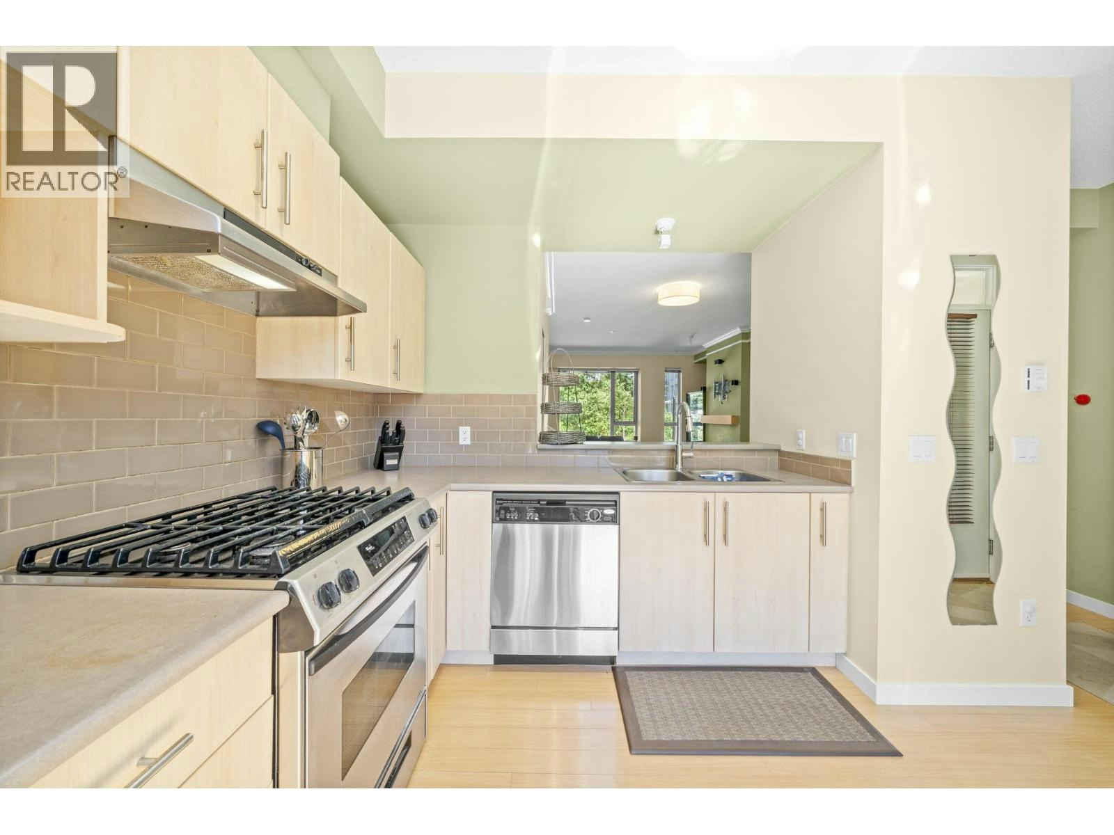 131-9229 University Crescent, Burnaby, BC, V5A 4Z2