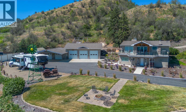 6902 Old Kamloops Road