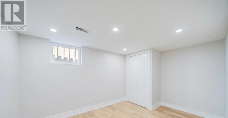 203 Toynbee Trail, Toronto, ON, M1E 1G8 - 38