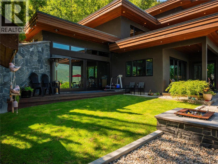 59 Johnstone Road, Nelson, BC, V1L 6H9 - 9