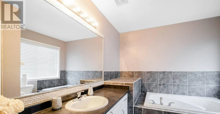 17 Georgian Road, Brampton, ON, L6X 0L8 - 12