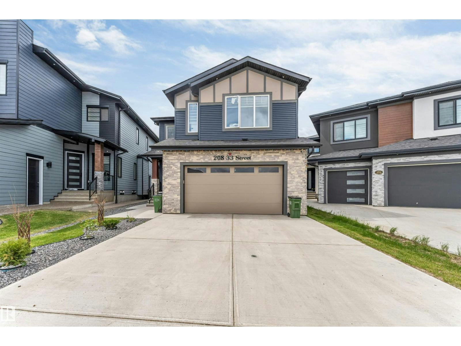 208 33 Street SW, Edmonton, AB, T6X 3C7