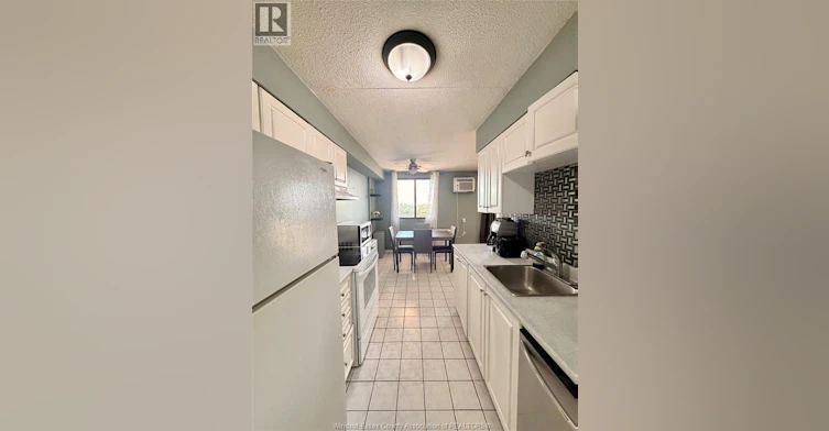 1413-150 Park Street, Windsor, ON, N9A 7A2 - 11