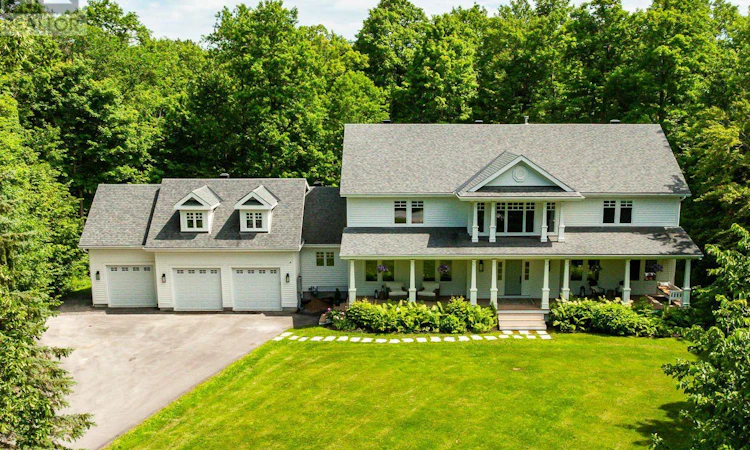 36 Marchbrook Circle