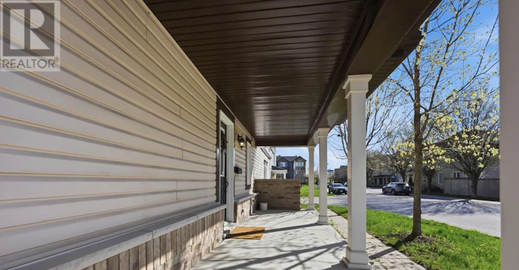 253 Cayman Road, Ottawa, ON, K2S 0N7 - 3