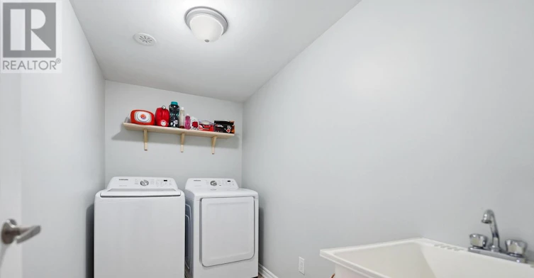 253 Cayman Road, Ottawa, ON, K2S 0N7 - 9