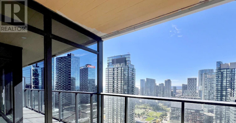 3212-3 Concord Cityplace Way, Toronto, ON, M5V 0X4 - 9