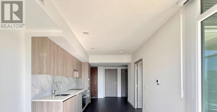 3212-3 Concord Cityplace Way, Toronto, ON, M5V 0X4 - 13