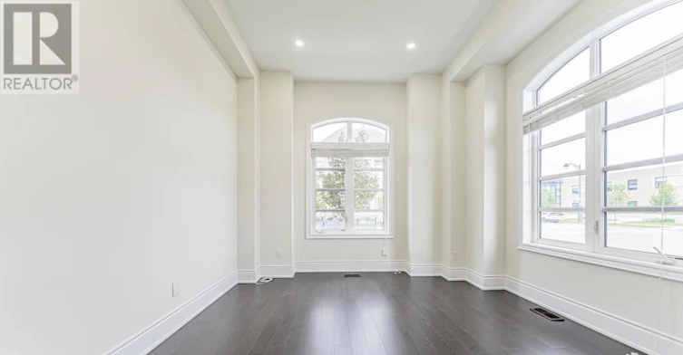 3192 Post Road, Oakville, ON, L6H 0V4 - 9