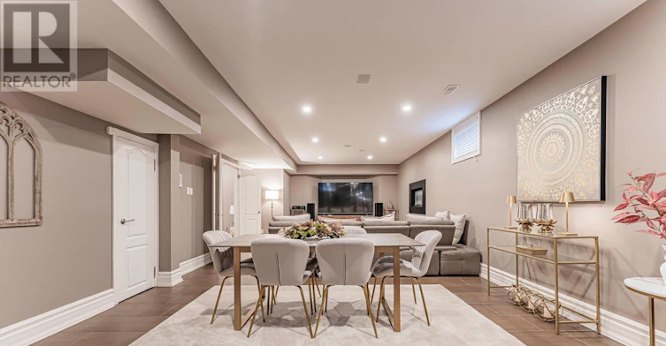 103 Northdale Road, Toronto, ON, M2L 2L9 - 39