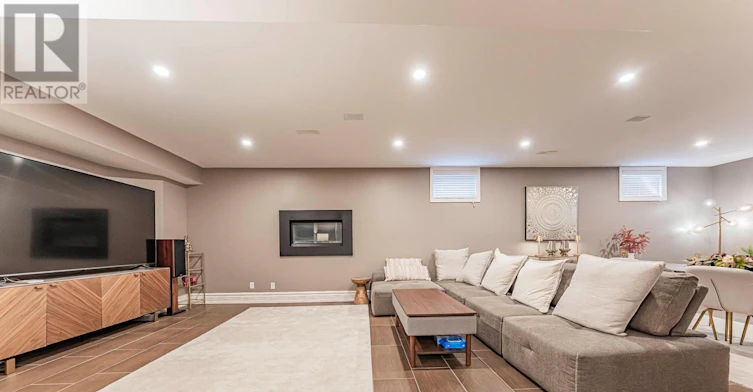 103 Northdale Road, Toronto, ON, M2L 2L9 - 38